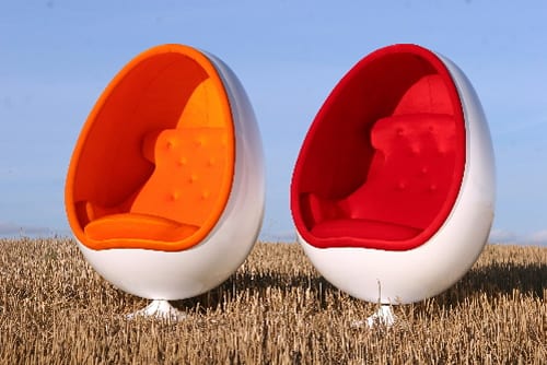 Thor-Larsen’s OVALIA Egg Chair Re-Released in Limited Quantity