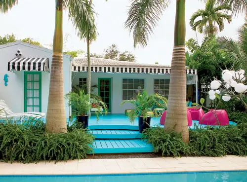 Exterior decorating with bright colors