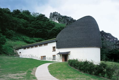 japanese architecture nemunoki museum of art fujimori terunobu.jpg