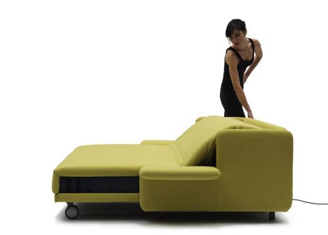 Campeggi Couch-and-Bed Changes Shapes With a Simple Touch