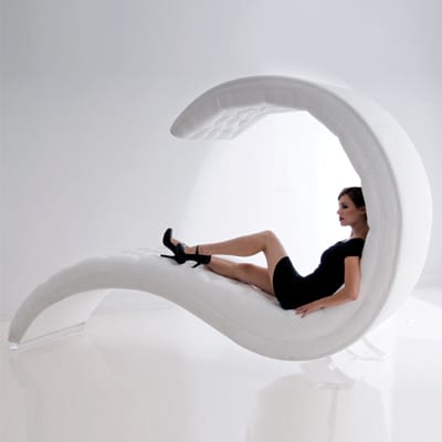 The "Futuristic-Modern" Moon Bench Takes You Back to the Future