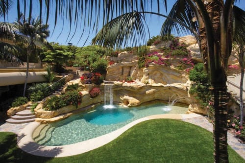 Luxurious Portabello Estate in California Waterfall