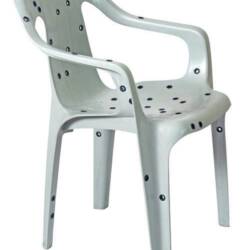 Stray Bullet Chair by Design da Gema Survived a Fake Shooting