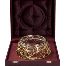 Gold Gilded Dog Bowls And Luxury Kennels