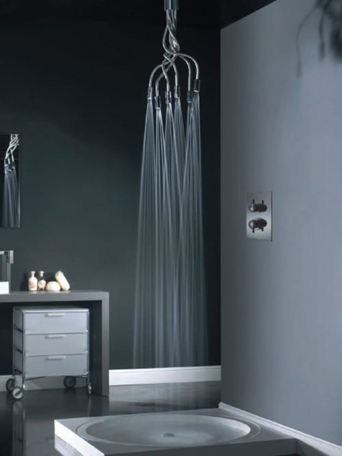 4 Phenomenal Modern Showers
