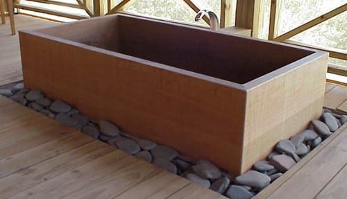 basic wood japanese tub