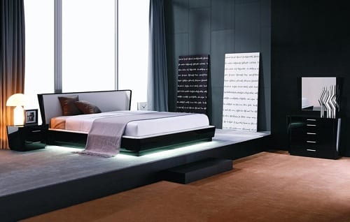 modern lacquered bed