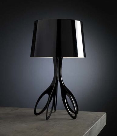 black modern table lamp