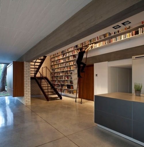 wall to wall bookshelves