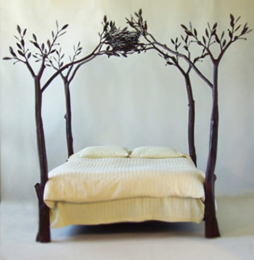 iron nest bed