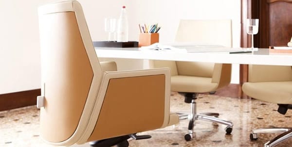 Stylish Productivity: Tua Office Chair by Estel