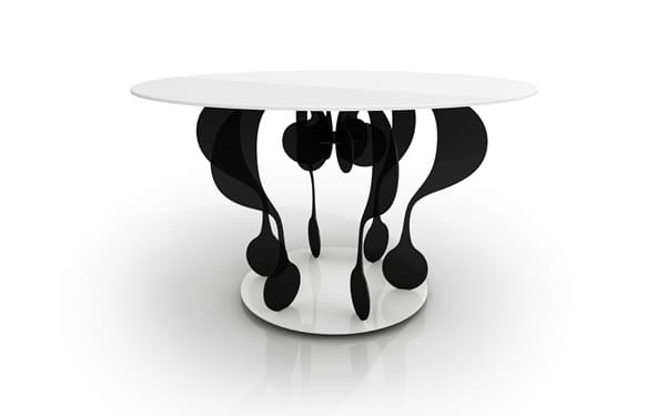 Contemporary Dining: The Blurred Lines of an Enigma Table