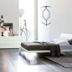 Prince-white-laquered-wood-bed