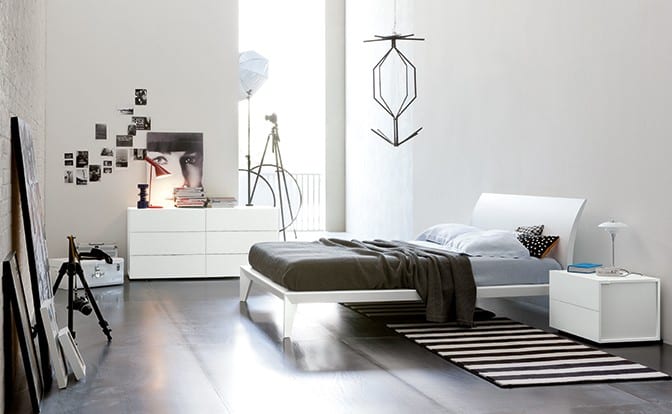 Prince Bed by Santarossa: Perfect for Your Favorite Room