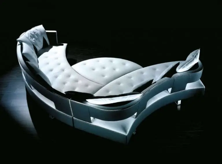 Heart Sectional by Formenti: Ultramodern Design