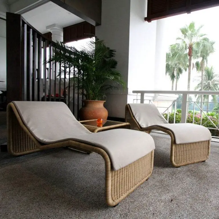 Outdoor Comfort: P.3S Deck Chair by Pierantonio Bonacina