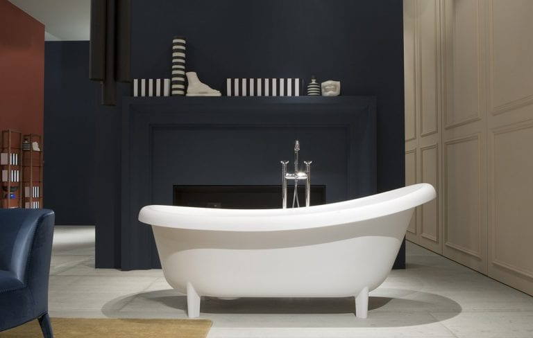 Roberto Lazzeroni modern bathtub design