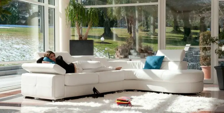 The Elegant Rockferry Sectional by Alpa Saloti