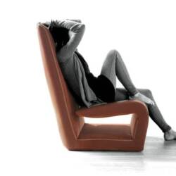 contemporary leather armchair by Erba