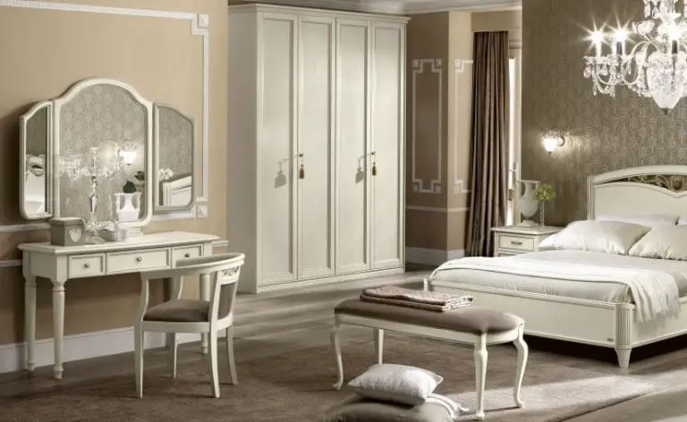 Nostalgia Night Bedroom Collection by Camelgroup