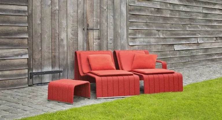 outdoor day bed with cushions
