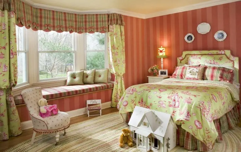13 Decorative Girls Bedrooms (with Pictures)