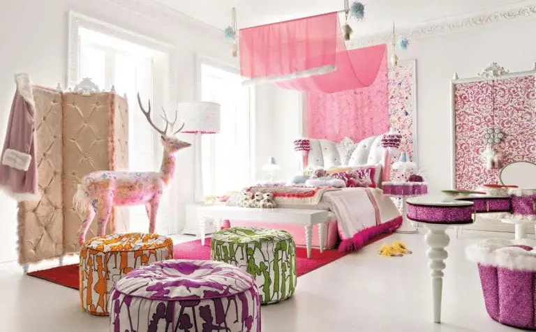 girls bedroom interior