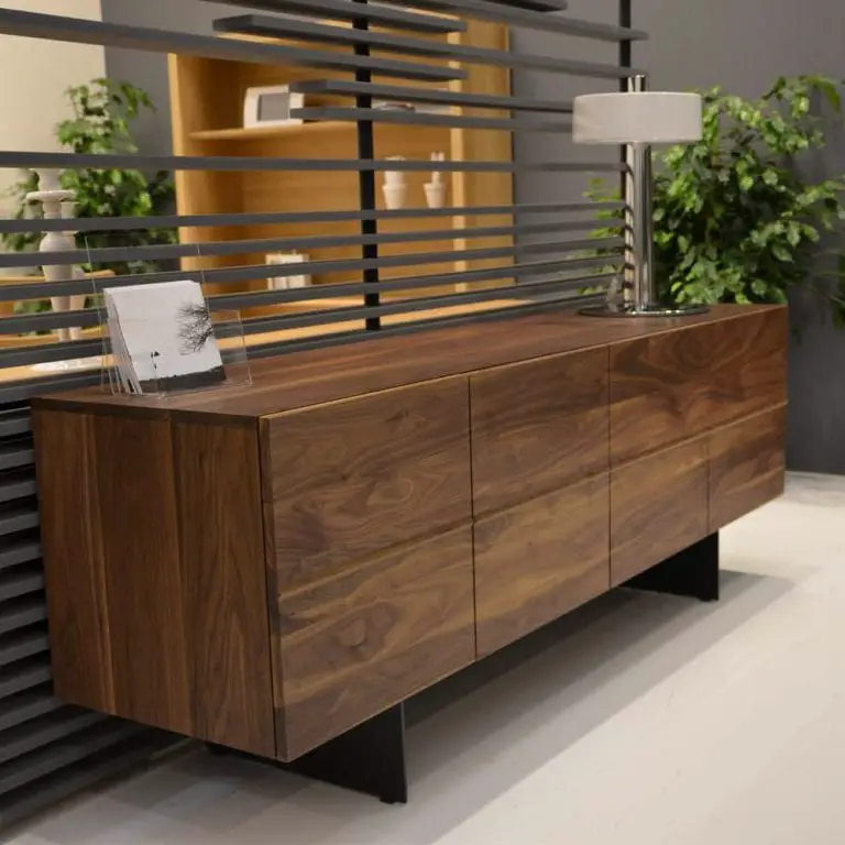 reclaimed wood modern furniture