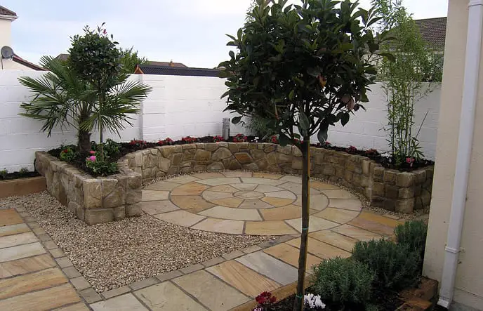 circular stone patio designs