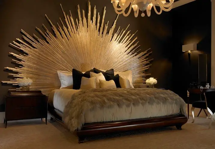 Cosmopolitan Headboard for a Perfect Haute Couture Bedroom
