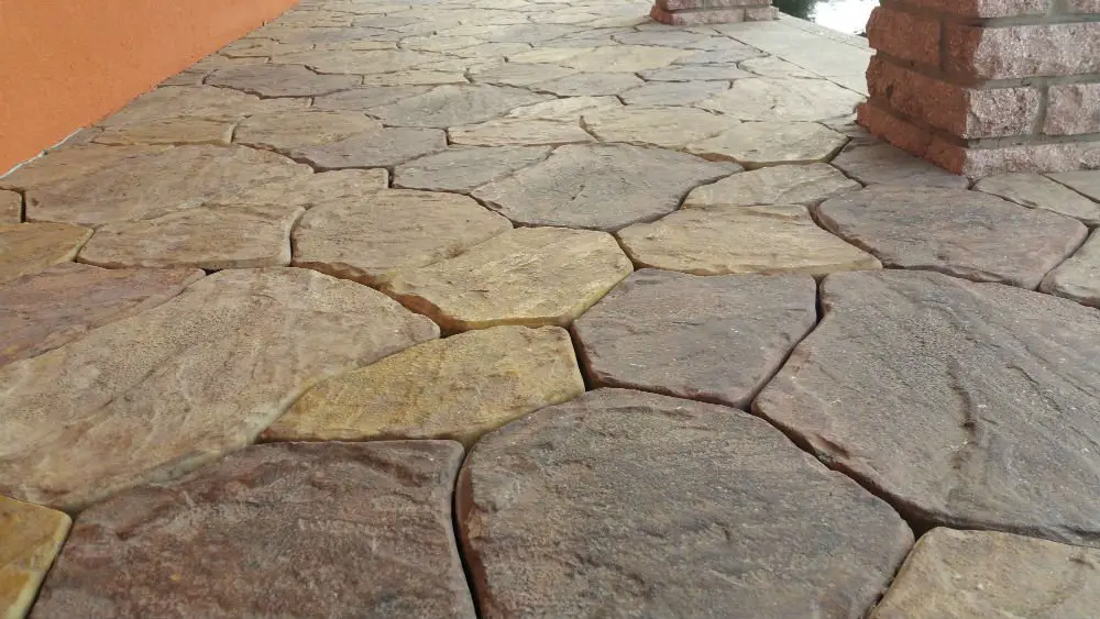 Flagstone Patio Designs Perfect for Your Outdoor Space