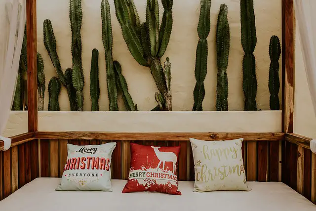 Tips for storing throw pillows