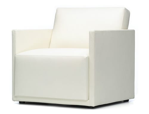 Contemporary office lobby seating with Evesham from Keilhauer