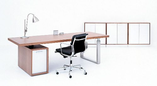 gubi go master danish modern furniture height adjsutable desks