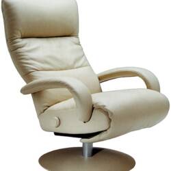 Small Space Modern Recliners from Lafer